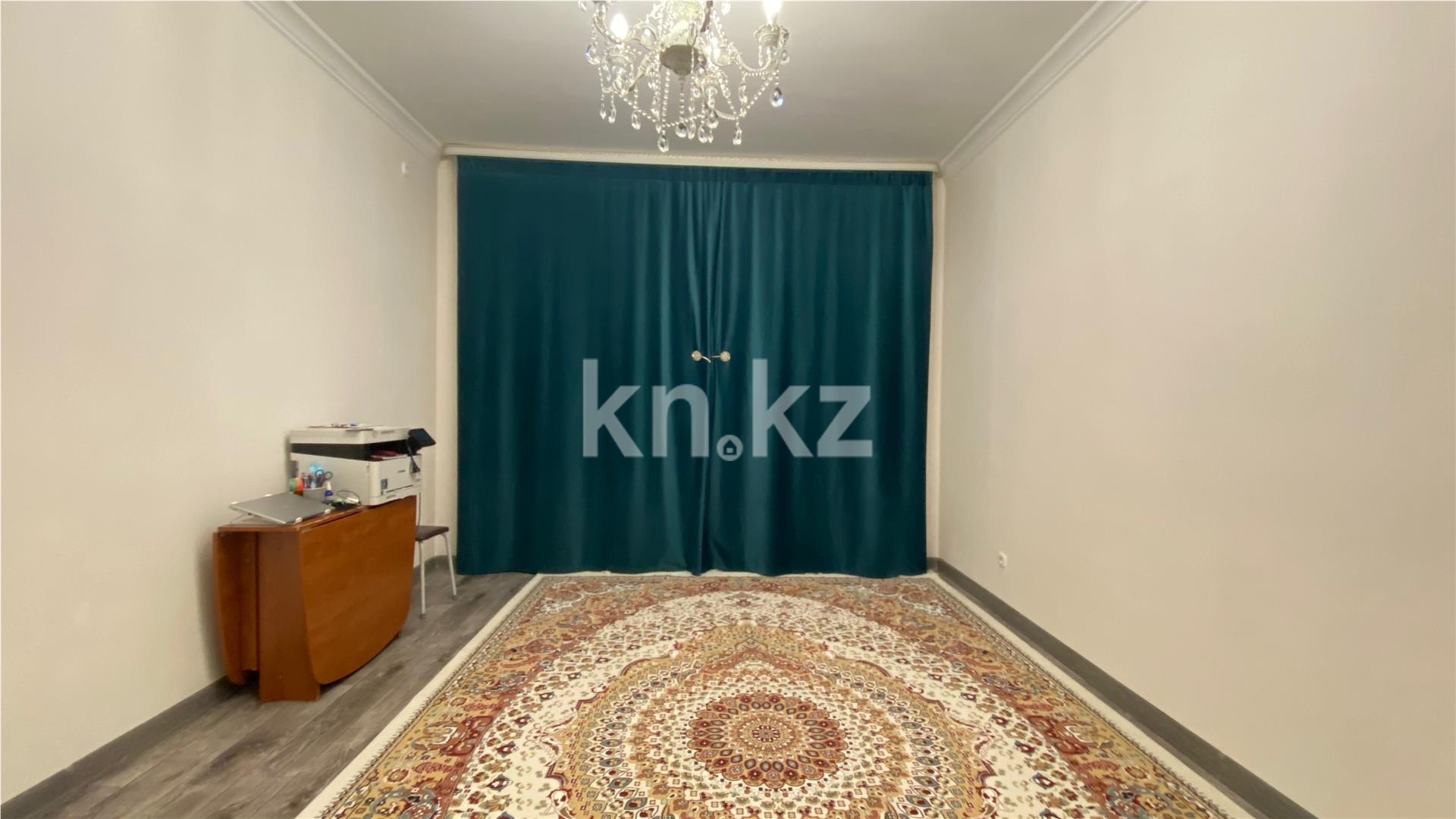 Продажа 2-комнатной квартиры, 57 м², ул. Дюсембекова - Продажа  двухкомнатных квартир в новостройках Караганды фото 1 из 10