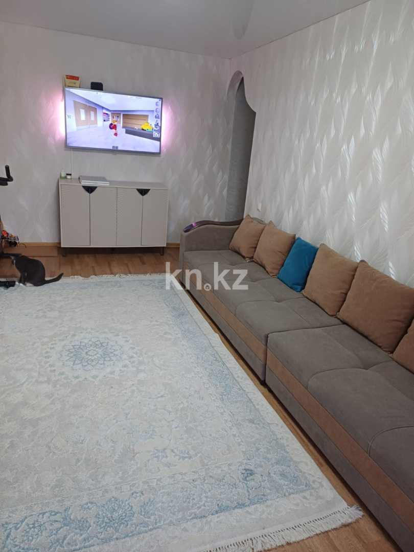 Продажа 3-комнатной квартиры, 58.4 м² - Продажа трехкомнатных квартир в Караганде - страница 3 фото 2 из 6