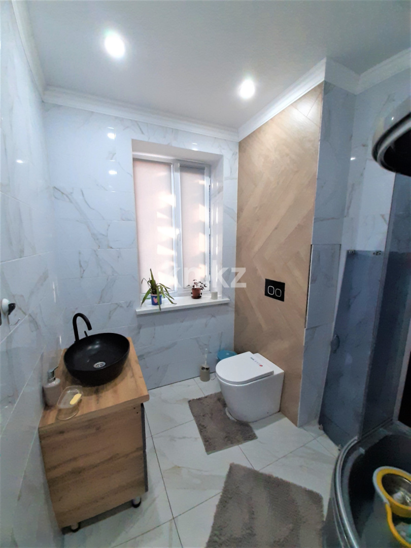 Продажа 5-комнатного дома, 266 м², ул. Юных Космонавтов в Темиртау - фото 4