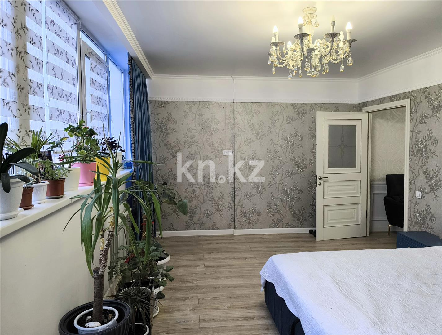 Продажа 3-комнатной квартиры, 106 м², пр. Шахтеров в Караганде - фото 6