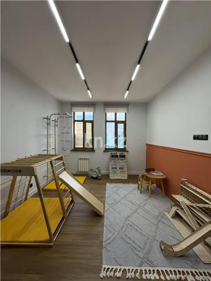Продажа 4-комнатной квартиры, 139.5 м² в Астане - фото 3