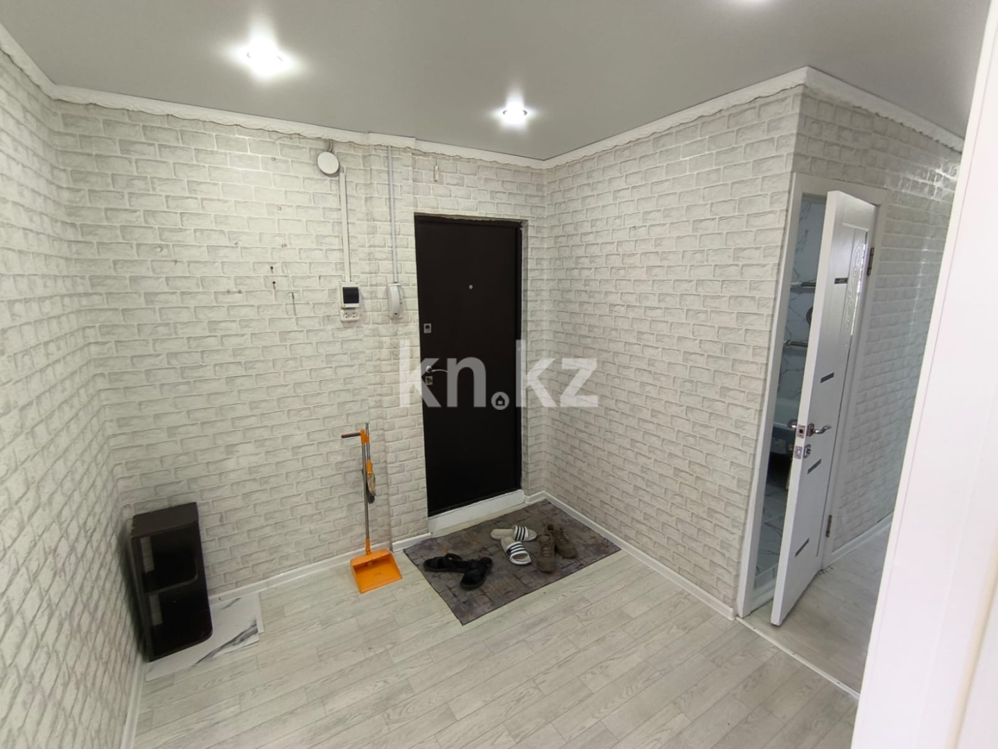 Продажа 3-комнатной квартиры, 62.8 м² в Абае - фото 8