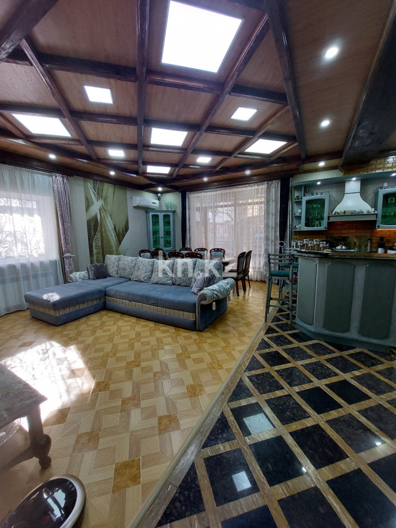 Продажа 6-комнатного дома, 384 м², ул. Каримова в Алматы - фото 14