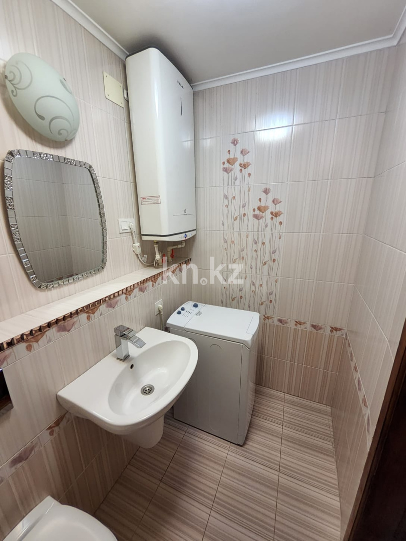 Продажа 4-комнатной квартиры, 85 м² - Продажа четырехкомнатных квартир на Юго-Востоке Караганды фото 21 из 25