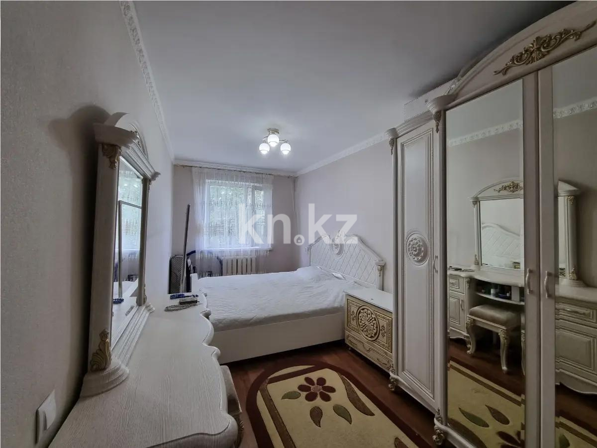 Продажа 3-комнатной квартиры, 59 м², ул. Ержанова, дом  25 в Караганде - фото 2