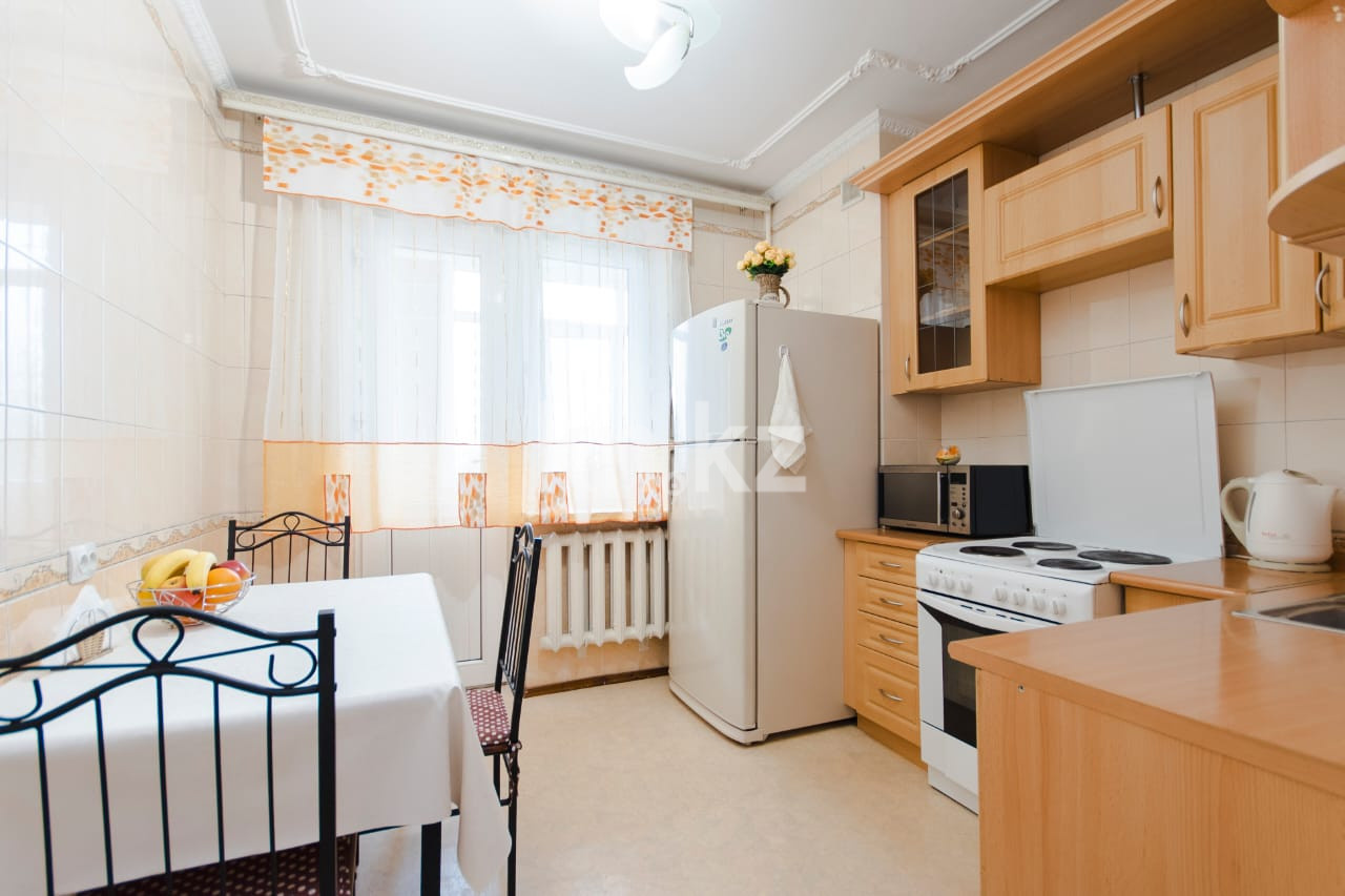 Аренда 2-комнатной квартиры посуточно, 50 м², Самал-2 мкр-н, дом  27 - Аренда жилой и коммерческой недвижимости в Алматы фото 17 из 17