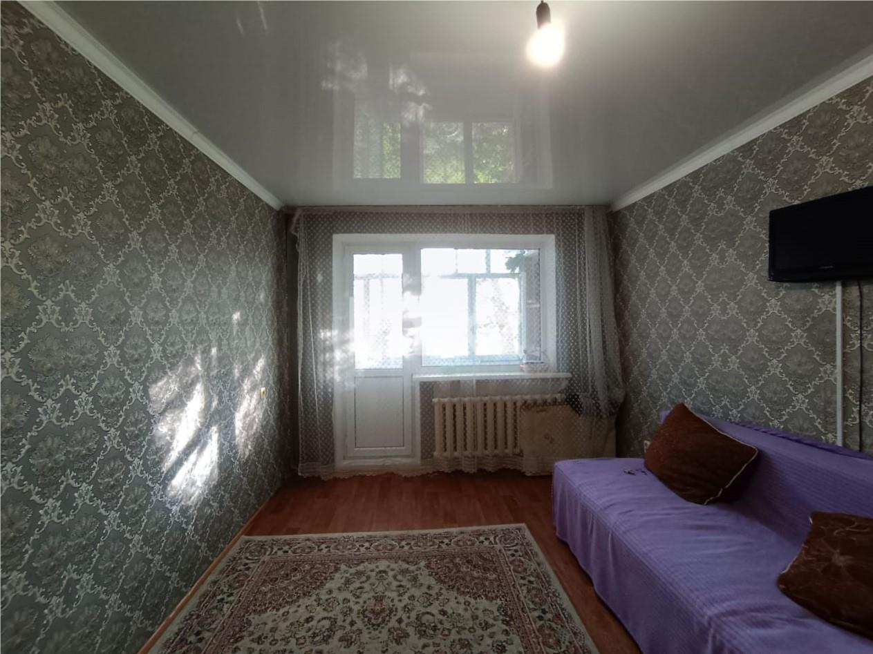 Продажа 3-комнатной квартиры, 62 м², мкр-н 23 - Продажа квартир в Караганде фото 1 из 15