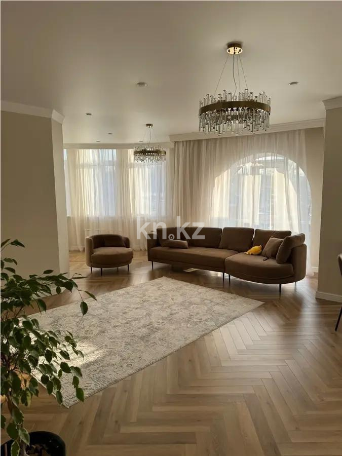 Продажа 3-комнатной квартиры, 106 м², ул. Навои, дом  208 - Продажа  двухкомнатных, трехкомнатных квартир в Алматы фото 1 из 7