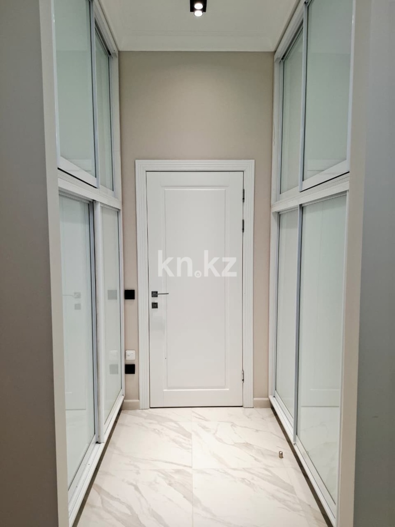 Продажа 4-комнатной квартиры, 142.4 м² в Алматы - фото 24