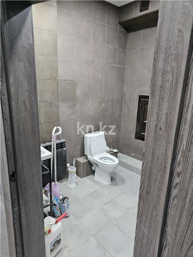 Продажа 2-комнатной квартиры, 63.7 м² в Алматы - фото 3