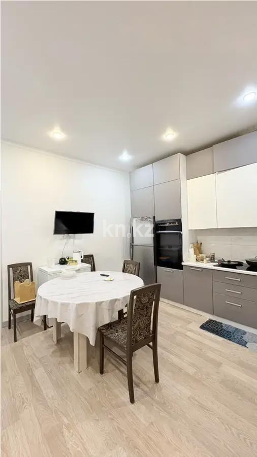 Продажа 3-комнатной квартиры, 82.7 м² в Астане - фото 4