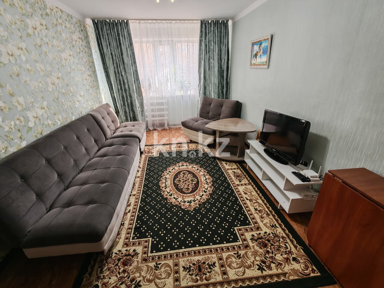 Продажа 1-комнатной квартиры, 30 м², пр. Абая, дом  72 - Продажа  однокомнатных квартир в Шахтинске фото 2 из 9
