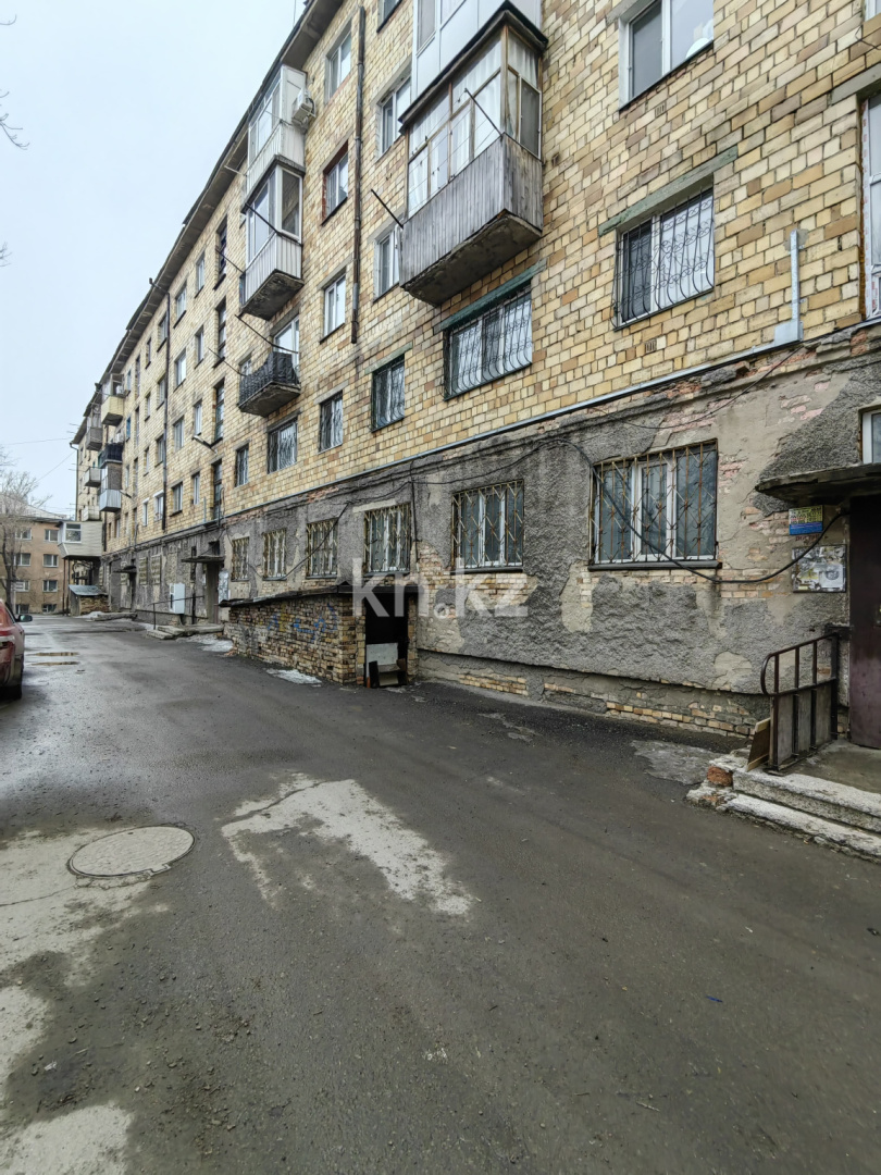 Продажа 3-комнатной квартиры, 42 м², ул. Магнитогорская, дом  2 в Караганде - фото 24
