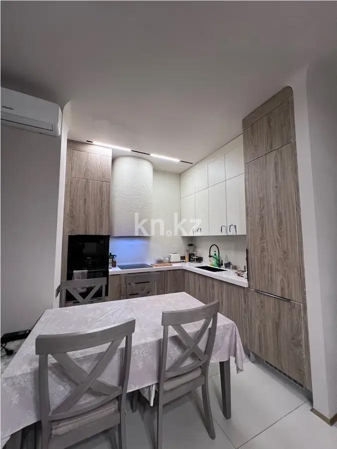 Продажа 4-комнатной квартиры, 130 м², ул. Салыкова, дом  40 в Алматы - фото 3