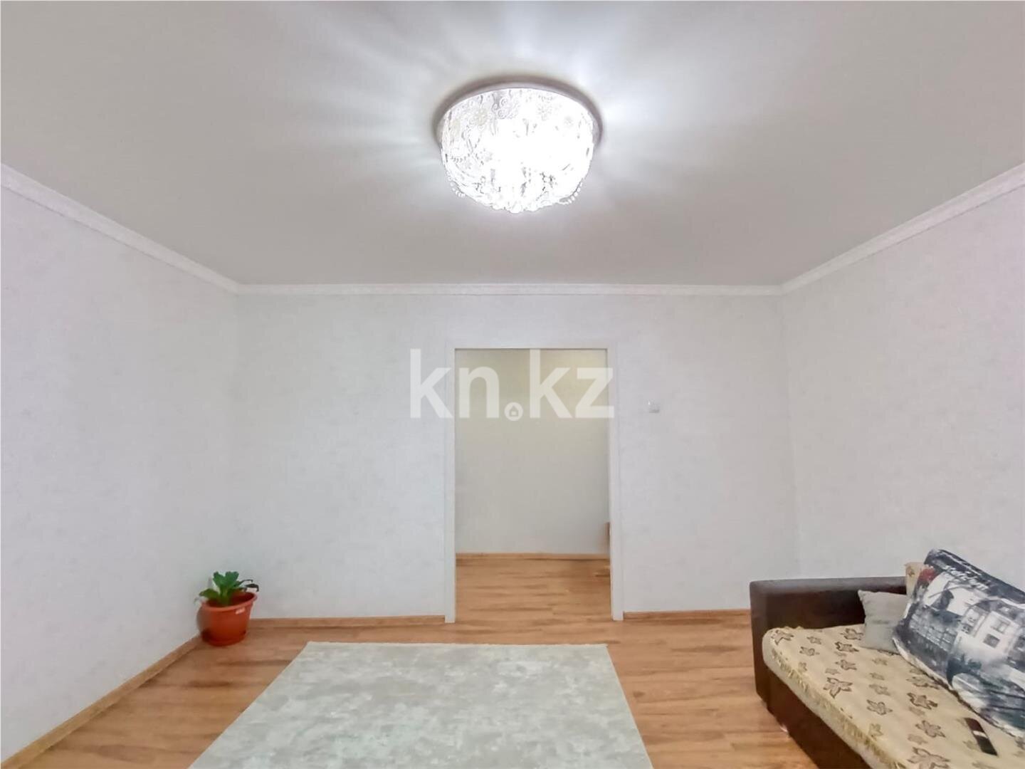 Продажа 4-комнатной квартиры, 77 м² в Караганде - фото 2