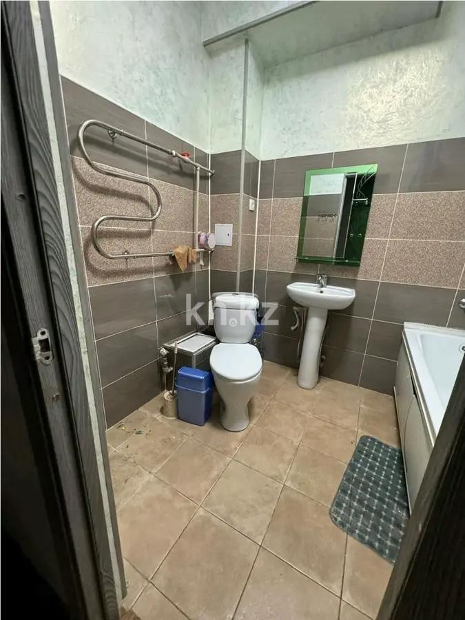 Продажа 2-комнатной квартиры, 42 м², мкр-н Айнабулак-2, дом  85б в Алматы - фото 3