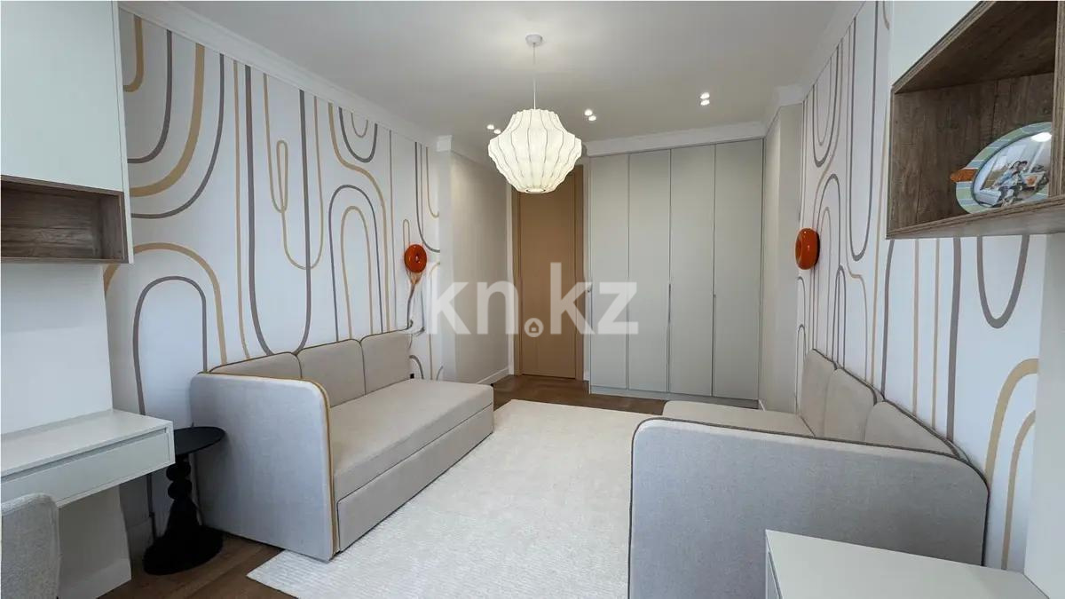 Продажа 4-комнатной квартиры, 139 м², ул. Сыганак, дом  52/1 в Астане - фото 4