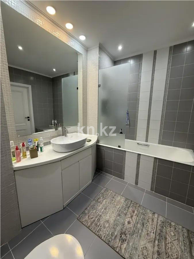 Продажа 2-комнатной квартиры, 68 м², пр. Аль-Фараби, дом  63 - Продажа  двухкомнатных квартир в Алматы фото 4 из 4