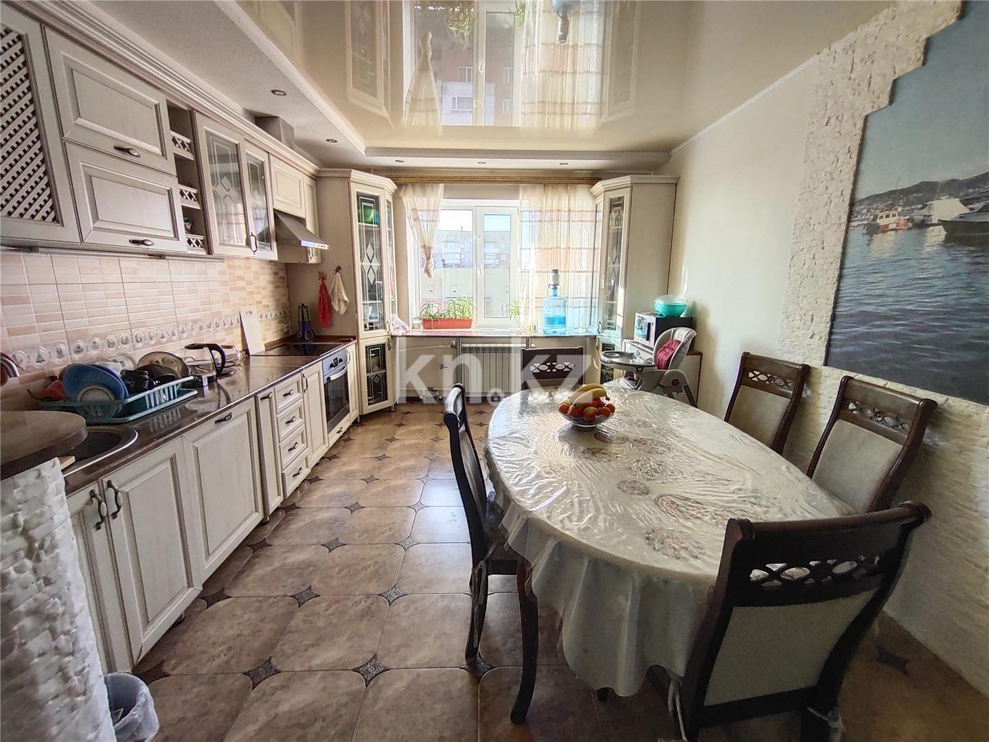 Продажа 3-комнатной квартиры, 148 м², мкр-н Голубые Пруды в Караганде - фото 8