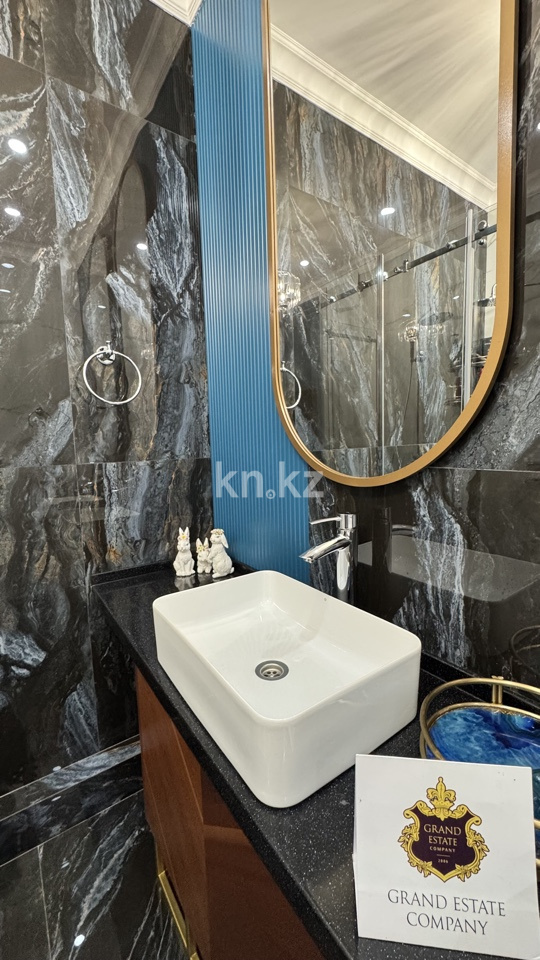 Продажа 4-комнатной квартиры, 140 м² в Алматы - фото 13