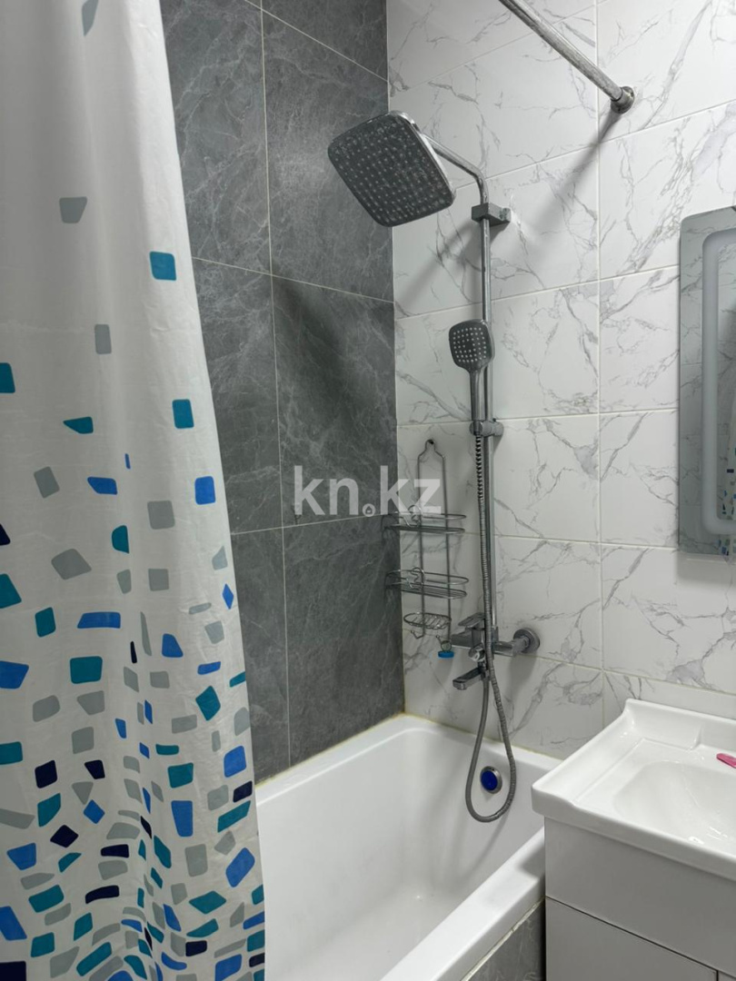 Продажа 2-комнатной квартиры, 66.6 м² в Алматы - фото 17