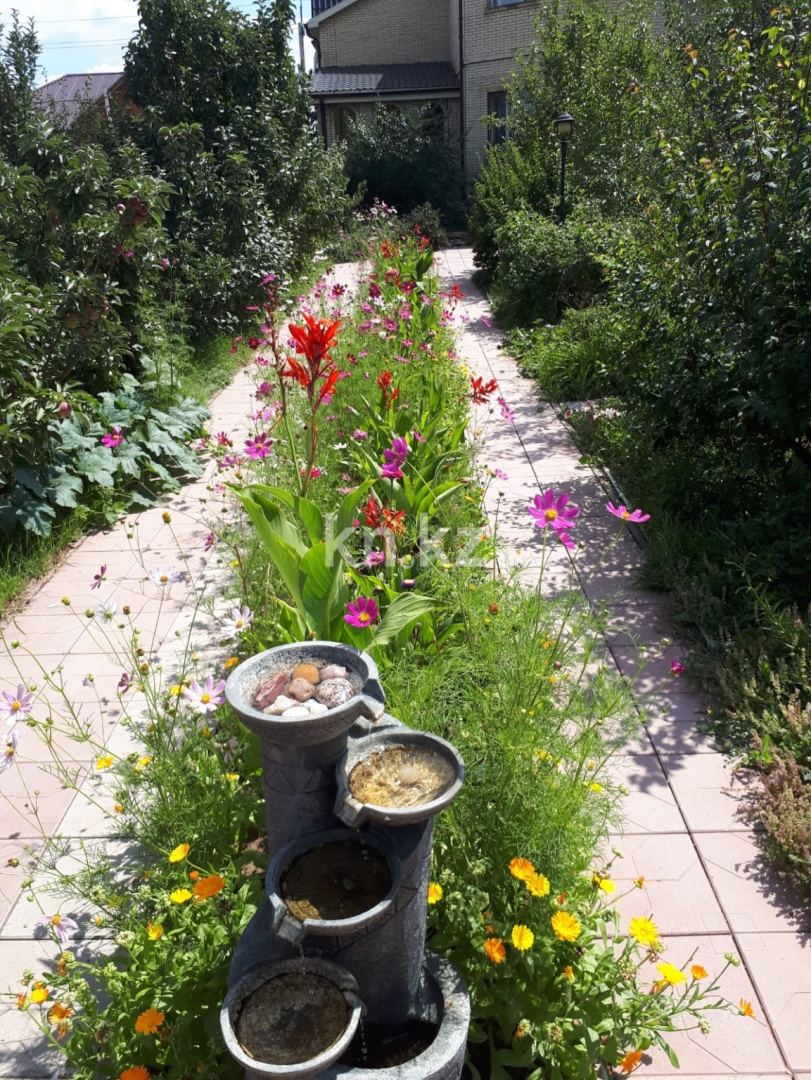 Продажа 5-комнатного дома, 385 м², мкр-н Городской аэропорт - Продажа домов и коттеджей в Караганде без посредников фото 9 из 10