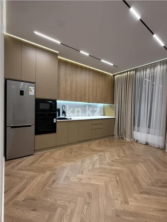 Продажа 4-комнатной квартиры, 92.2 м² в Алматы - фото 4