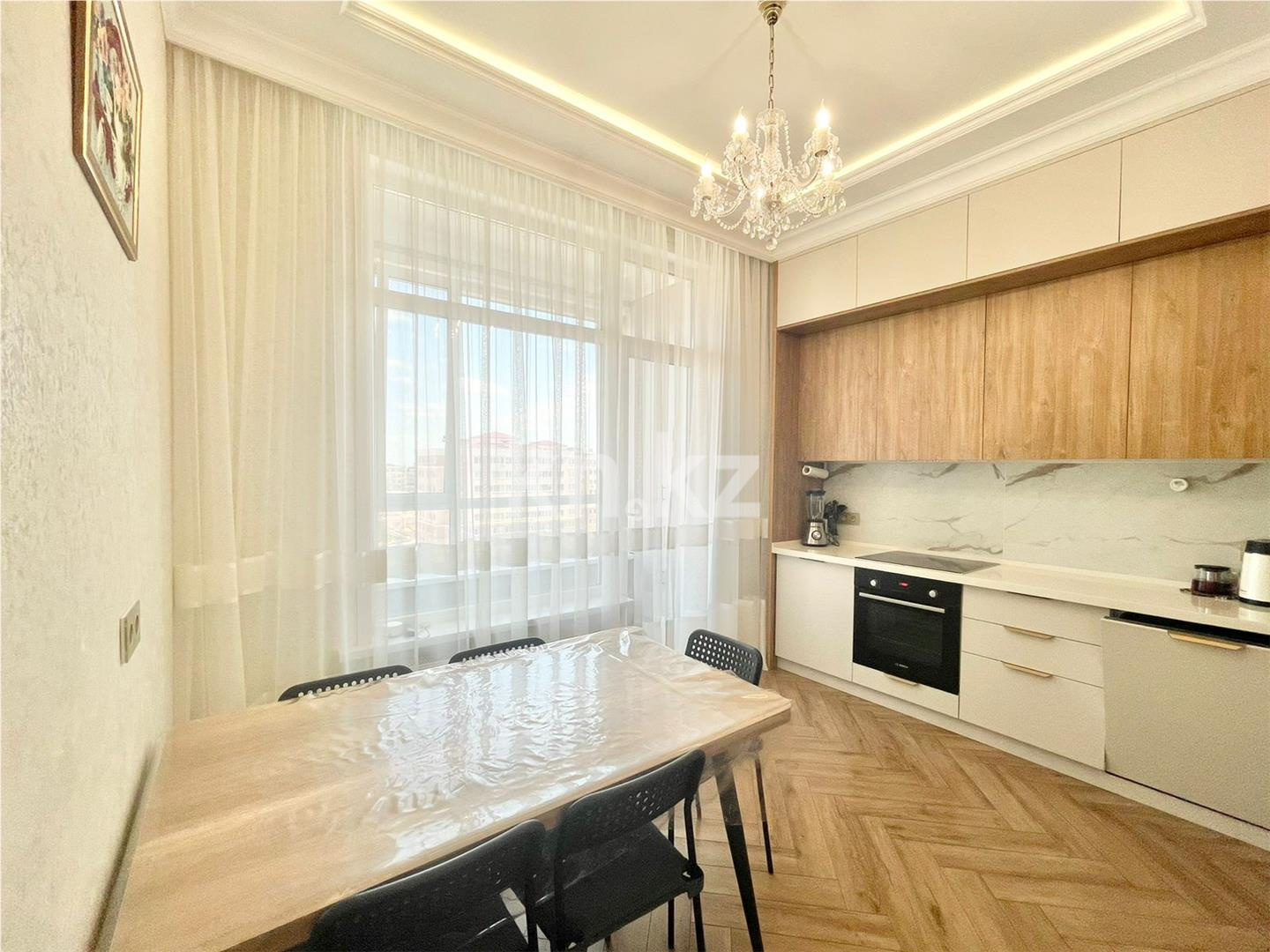 Продажа 4-комнатной квартиры, 115 м², пр. Аль-Фараби в Астане - фото 9