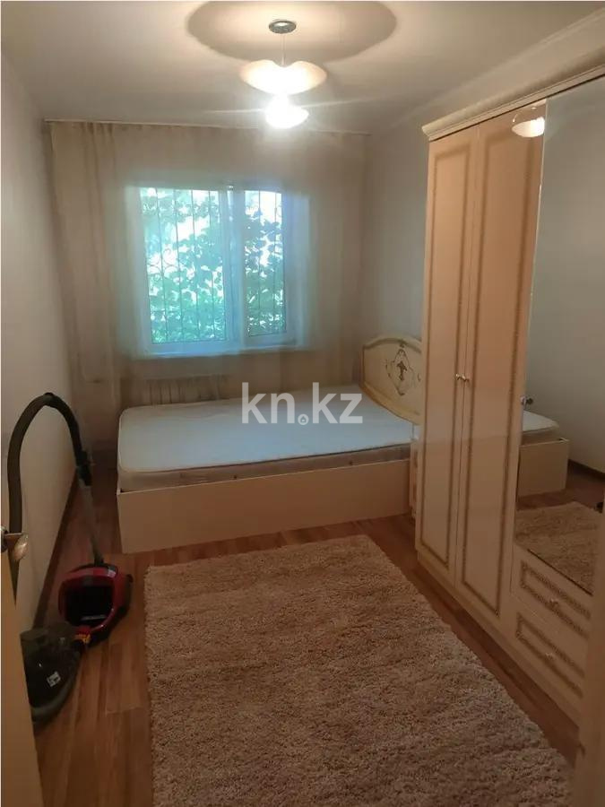 Продажа 3-комнатной квартиры, 58 м², 9 мкр., дом  6 в Алматы - фото 3