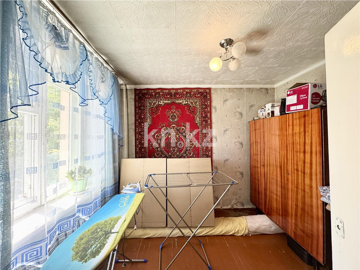 Продажа 3-комнатной квартиры, 60 м², ул. Ермекова, дом  56 - Продажа квартир в Караганде фото 3 из 10