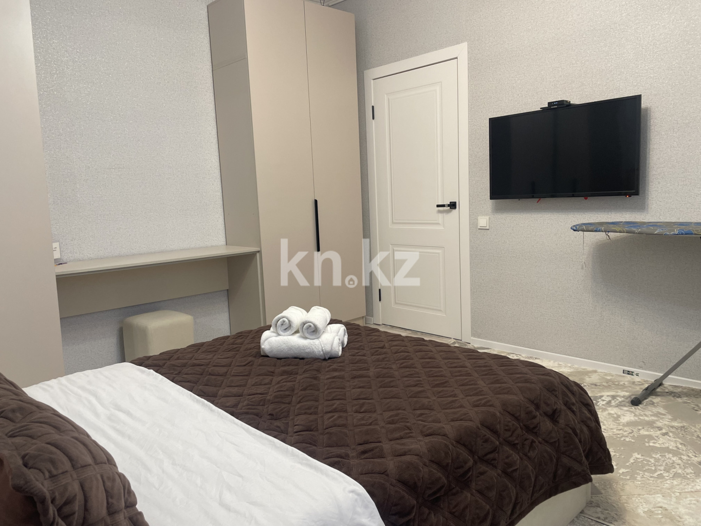 Аренда 1-комнатной квартиры посуточно, 32 м², ул. Керей, Жанибек хандар, дом  9 - пр. Кабанбай батыра - Аренда квартир посуточно в Астане без посредников фото 5 из 25