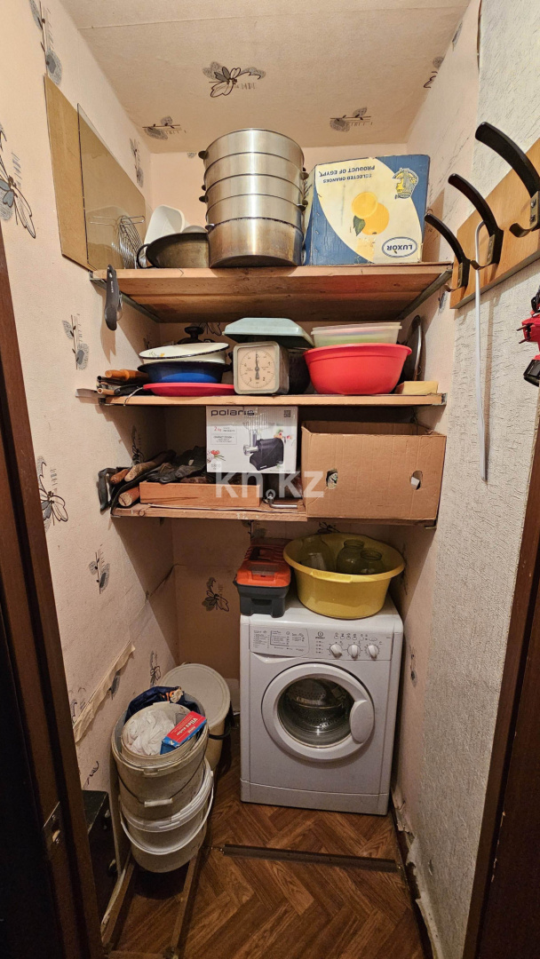 Продажа 4-комнатной квартиры, 62 м², пр. Республики, дом  38 - Продажа  четырехкомнатных квартир в Караганде фото 10 из 13