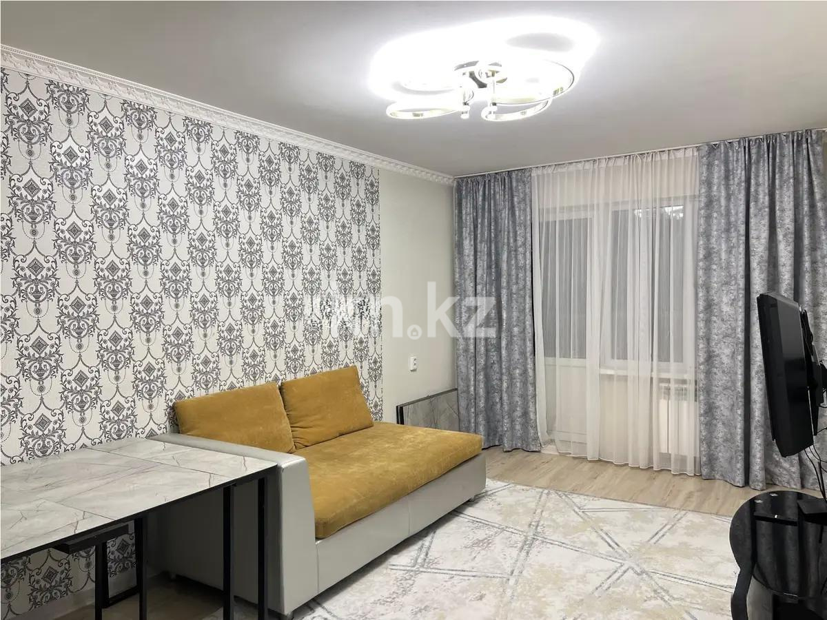 Продажа 3-комнатной квартиры, 60.8 м², мкр-н Айнабулак-2, дом  62 - Продажа  двухкомнатных, трехкомнатных квартир в Алматы фото 1 из 5