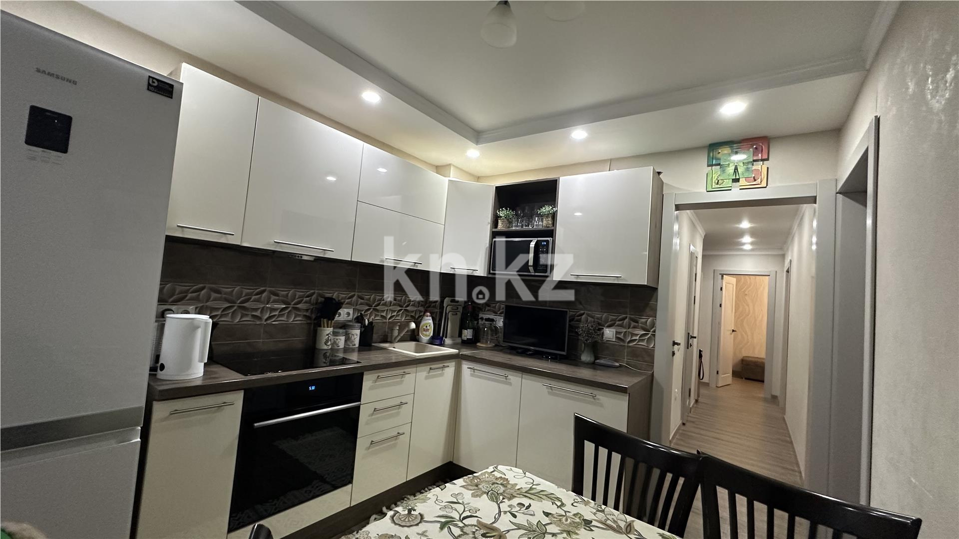 Продажа 3-комнатной квартиры, 61 м², ул. Рыскулбекова в Астане - фото 8