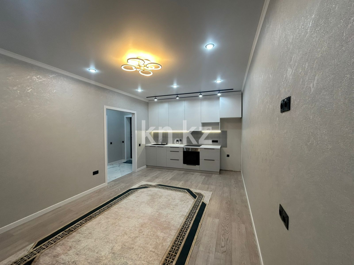 Продажа 2-комнатной квартиры, 41 м², мкр-н Голубые Пруды, дом  3/2 - Продажа  двухкомнатных квартир в Караганде фото 11 из 11