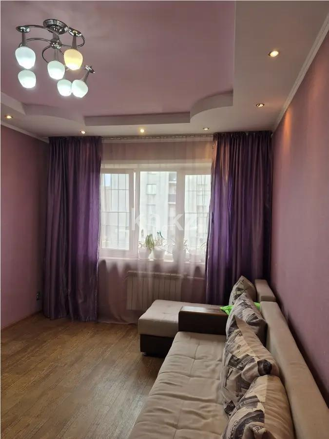 Продажа 2-комнатной квартиры, 60 м², мкр-н Аксай-4, дом  61 - Продажа квартир в Алматы фото 1 из 6