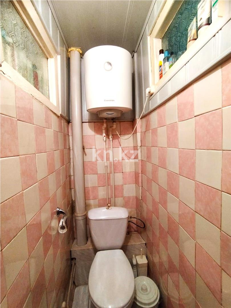 Продажа 3-комнатной квартиры, 62 м², ул. Ермекова, дом  83 - Продажа  трехкомнатных квартир в Караганде с фото фото 13 из 22