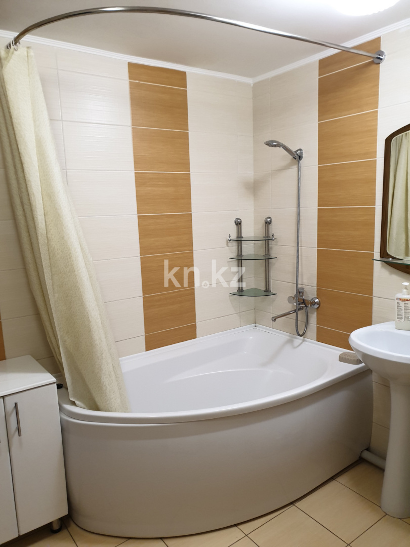 Аренда 2-комнатной квартиры, 54 м² - Аренда квартир помесячно от хозяев в Караганде фото 16 из 16