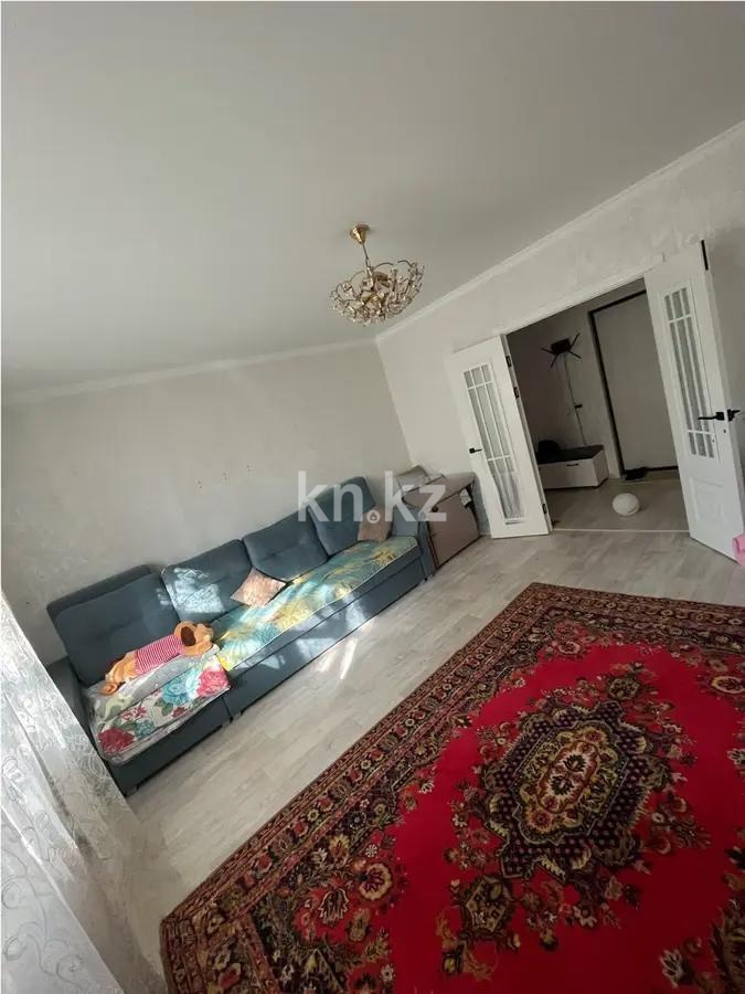 Продажа 2-комнатной квартиры, 54 м², мкр-н Гульдер-1, дом  4 - Продажа квартир в Караганде без посредников фото 1 из 8