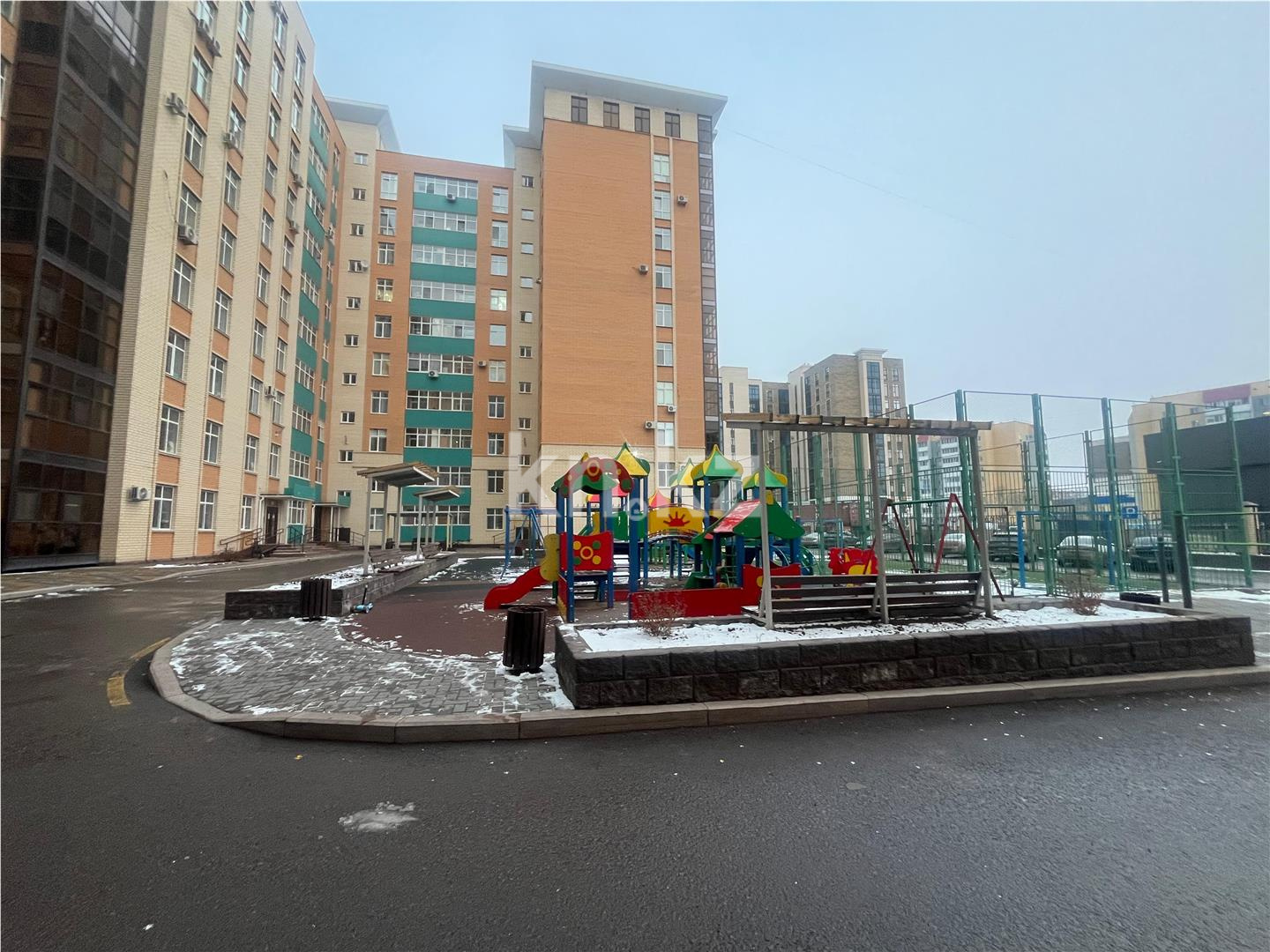 Продажа 2-комнатной квартиры, 70 м², пр. Строителей, дом  33/4 - Продажа квартир в Караганде с фото фото 13 из 14