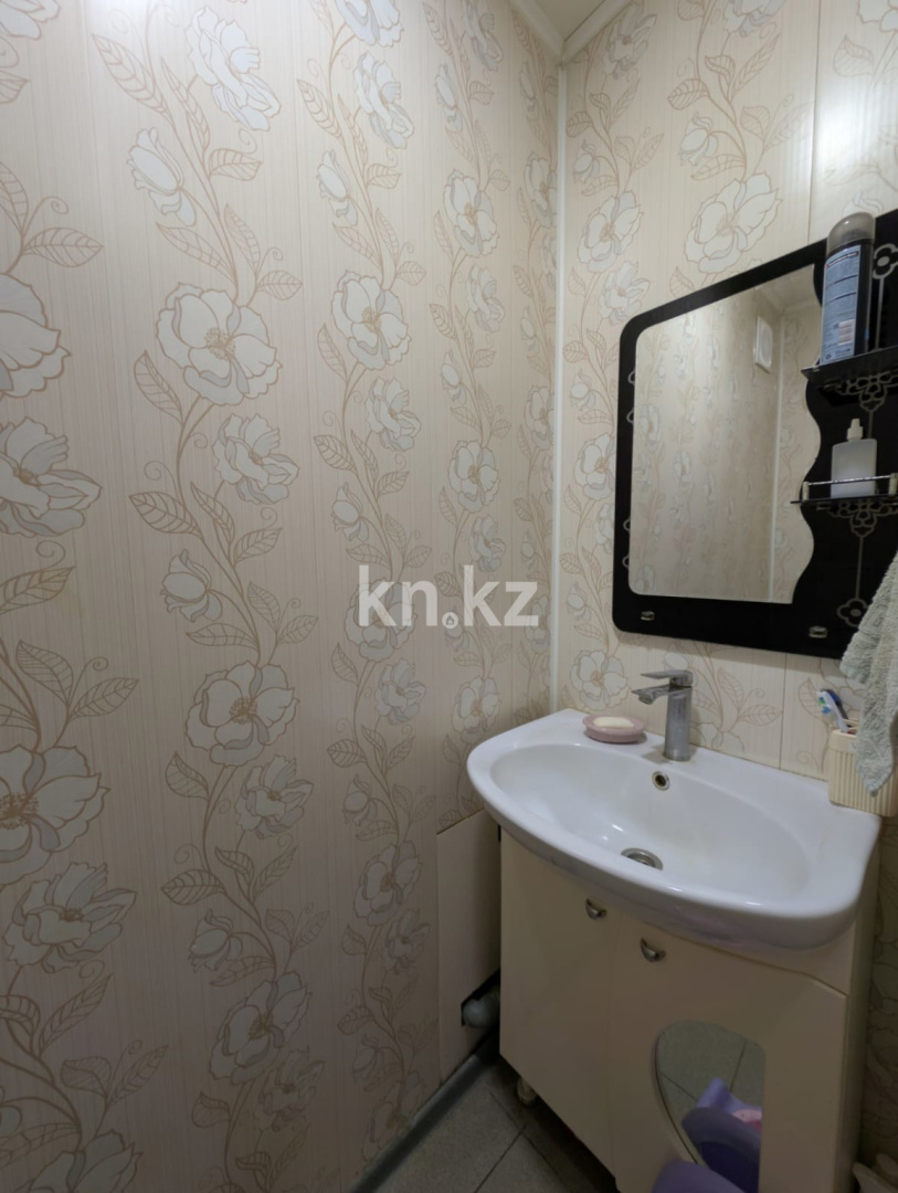 Продажа 2-комнатной квартиры, 46.2 м² - Продажа квартир в кирпичном доме в Уральске фото 13 из 19