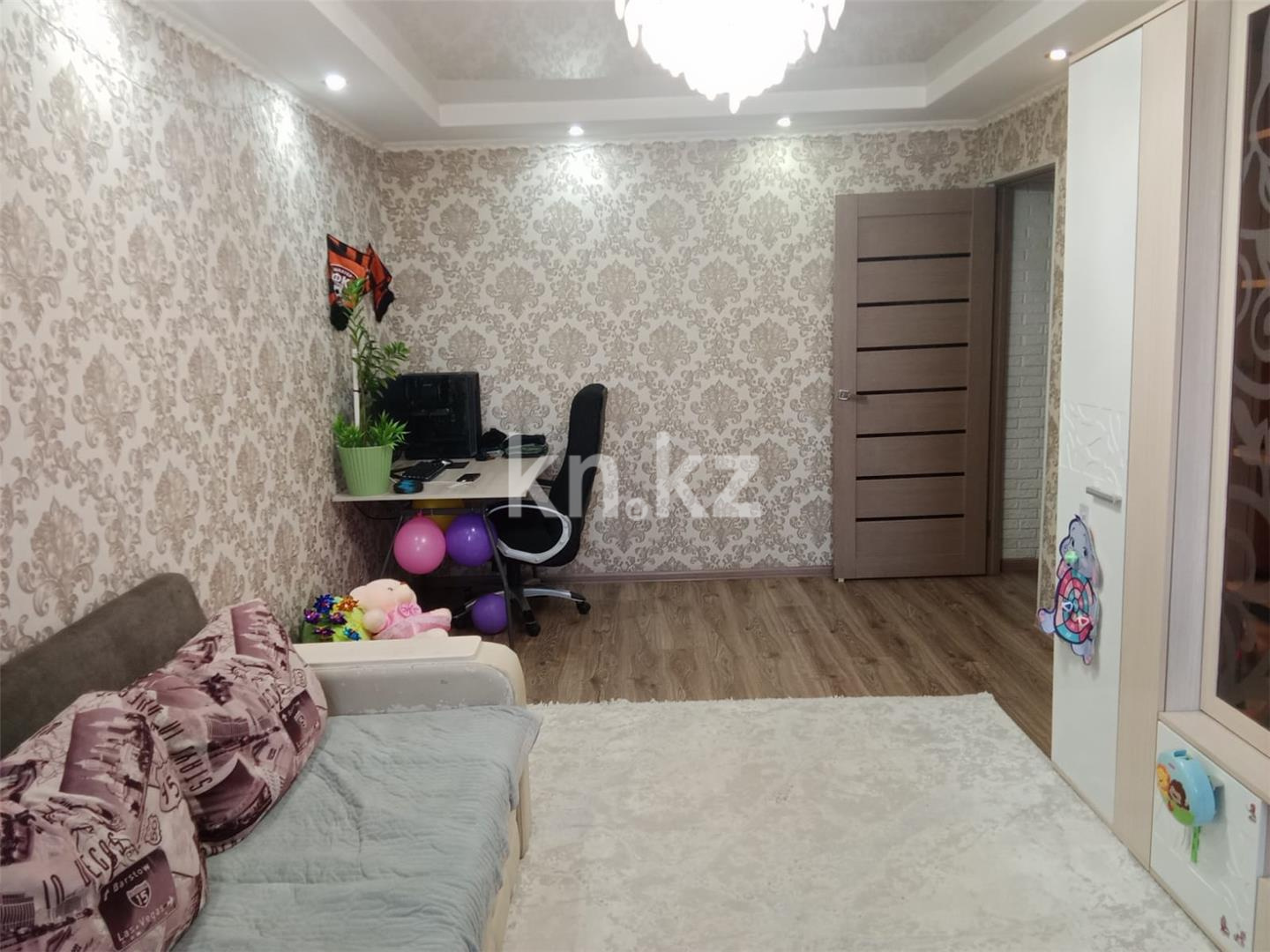 Продажа 2-комнатной квартиры, 44 м², мкр-н 16 в Караганде - фото 2