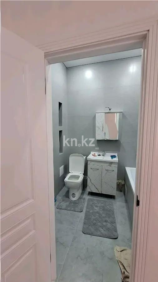 Продажа 2-комнатной квартиры, 43 м², пр. Райымбека, дом  351/1 в Алматы - фото 4