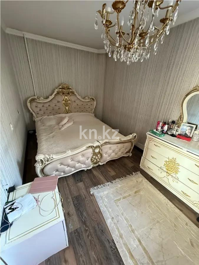 Продажа 5-комнатной квартиры, 115 м², ул. Дюсембекова, дом  35 - Продажа  пятикомнатных квартир в Караганде без посредников фото 2 из 9