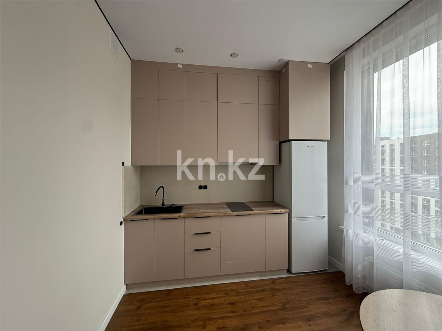 Продажа 1-комнатной квартиры, 41 м² - Продажа квартир в Казахстане - страница 11 фото 6 из 9