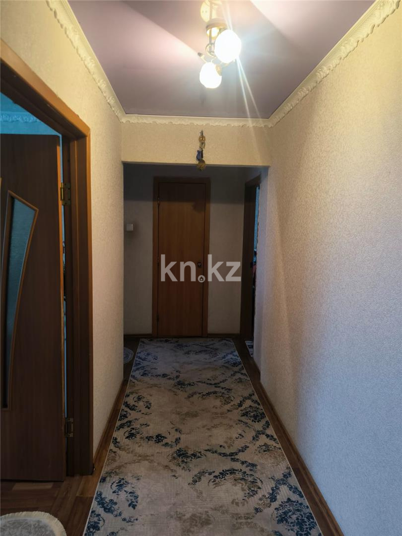 Продажа 3-комнатной квартиры, 66 м², ул. Абая в Темиртау - фото 11