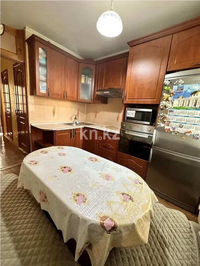 Продажа 3-комнатной квартиры, 67 м², пр. Шахтеров, дом  9 в Караганде - фото 4