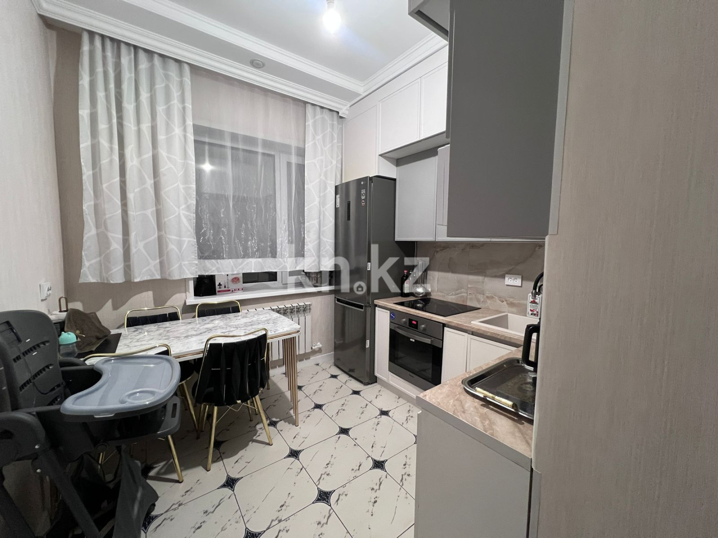 Продажа 3-комнатной квартиры, 74.7 м², ул. Дюсембекова, дом  44/2 - Продажа квартир в Караганде фото 6 из 14