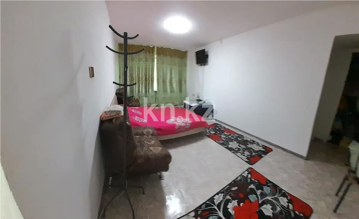 Продажа 3-комнатной квартиры, 60 м², мкр-н 5, дом  29 в Алматы