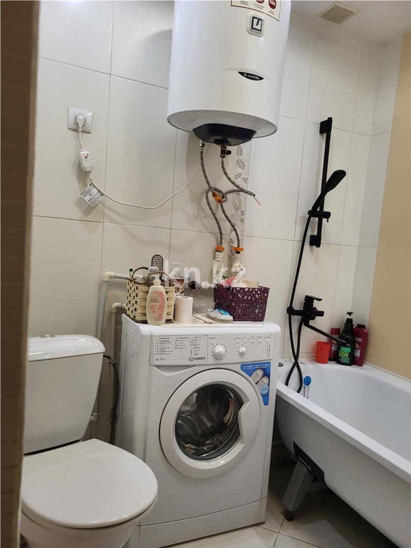 Продажа 3-комнатной квартиры, 55 м² - Продажа трехкомнатных квартир в Городе Караганды - страница 2 фото 8 из 11